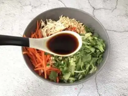 Make Spicy chicken silk step 10