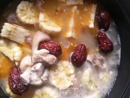 Make Corn stew pig hoof step 3