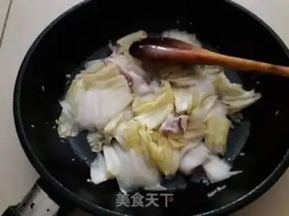 Make Garlic squid for cabbage step 7