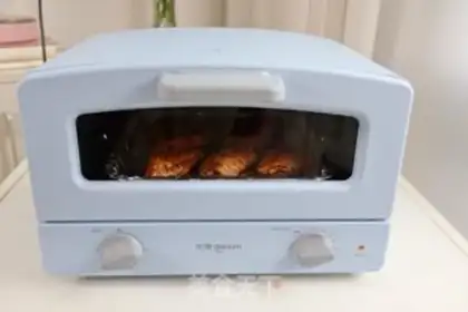 Make The honey is on the wings step 5