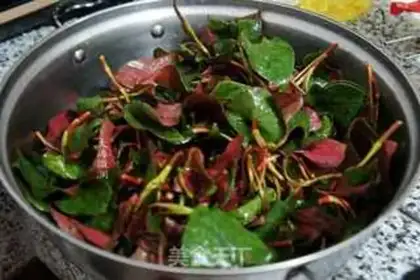 Make Frozen fish and grass step 1