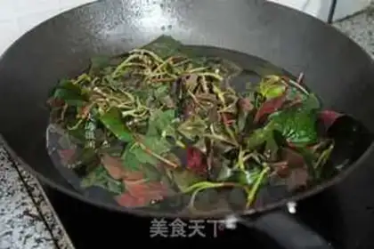 Make Frozen fish and grass step 2