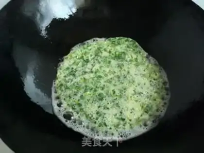Make Fried goose eggs step 4