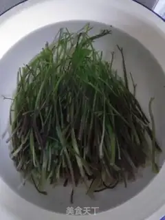 Make Onion-fired celery step 3