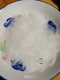 Make Garlic fan dolls step 5