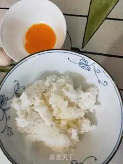 Make Goldball fried rice step 1