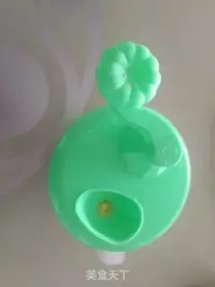 Make A flower dumpling step 3