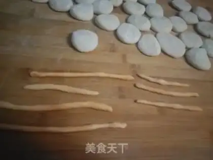 Make A flower dumpling step 9
