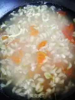 Make Tomato egg soup step 16