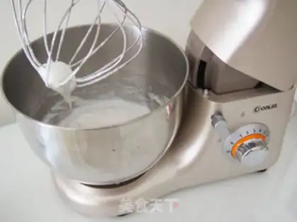 Make Strawberry rolls step 3