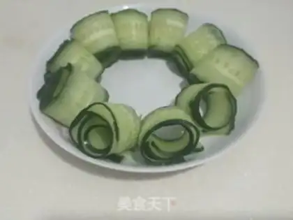 Make The cucumber platters step 3