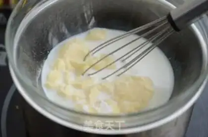 Make Strawberry cheese step 3