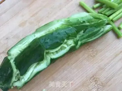 Make Pelican cucumber step 2