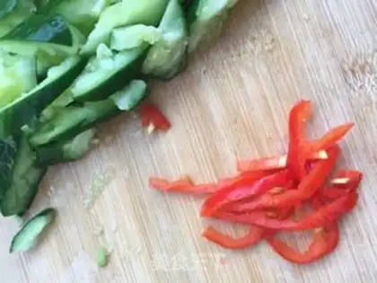 Make Pelican cucumber step 3