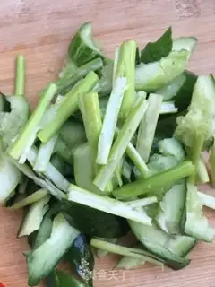 Make Pelican cucumber step 4