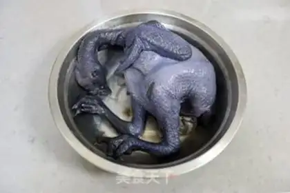Make Three chickens step 0