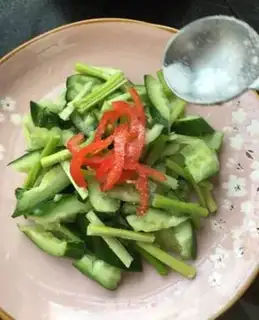 Make Pelican cucumber step 7