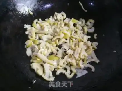 Make ♪ Little onions sprout their eggs ♪ step 1