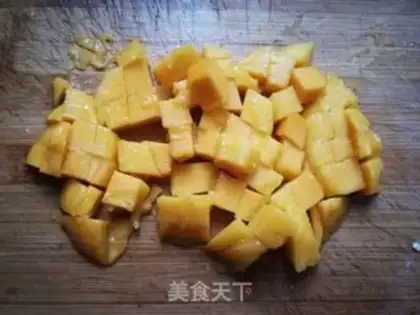 Make Mango pizza step 1