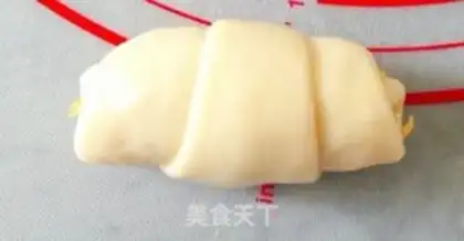 Make Cheese hot dog bread step 7