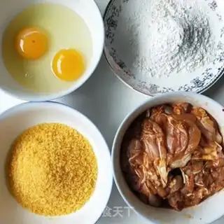 Make Spicy Orleans fried chicken leg step 3