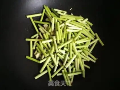 Make Garlic roller chicken step 10