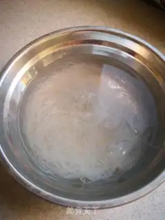 Make A spinach fan step 0
