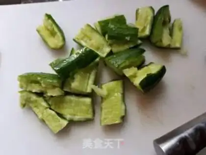 Make Shoot the cucumber step 1
