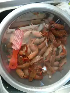 Make Spicy lobster step 2