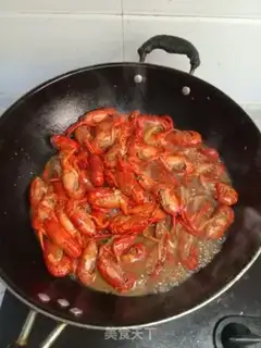 Make Spicy lobster step 15