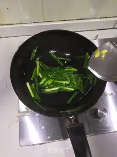 Make A short version of onion noodles step 2