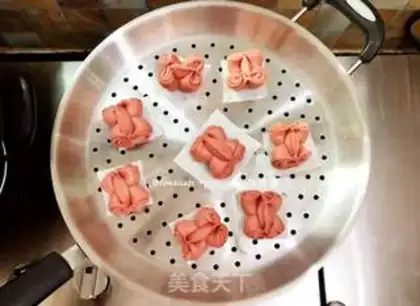 Make Fancy buns step 10
