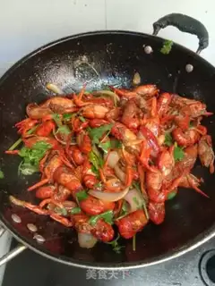 Make Spicy lobster step 18