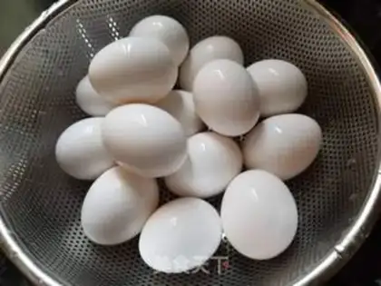 Make Coke tea eggs step 0