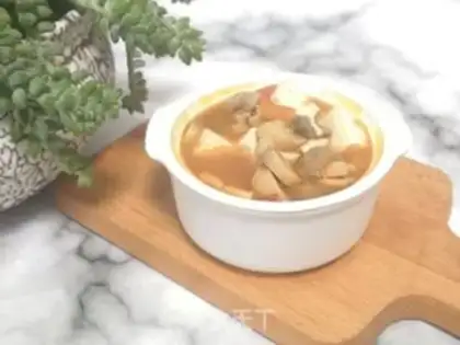 Make White mushroom tofu soup step 7