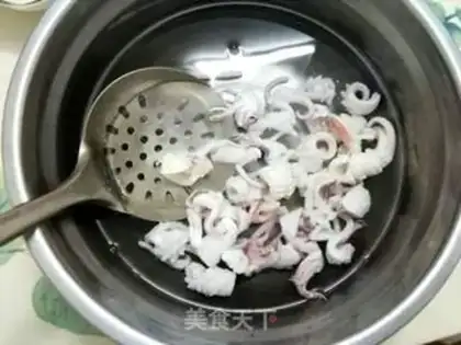 Make A Thai-style squid step 2