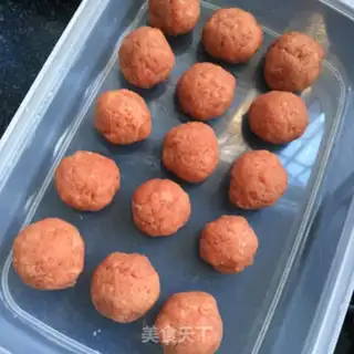 Make Homemade beefballs step 7