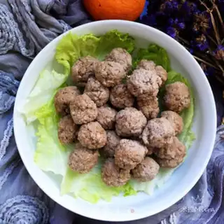 Make Homemade beefballs step 10