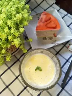 Make Mango milkshake step 4