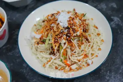 Make Spicy noodles step 18