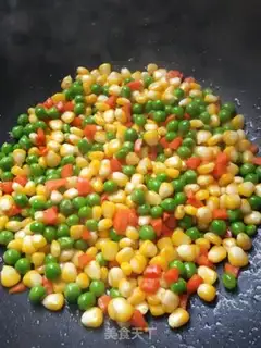 Make Corn peas fried carrots step 4