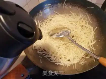 Make Fried potatoes step 8