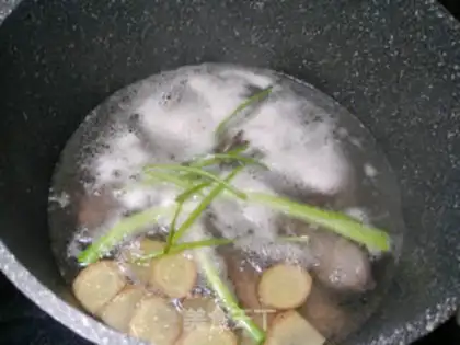 Make Scorch lamb soup step 6