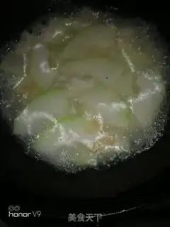 Make Dinosaur tofu soup step 3