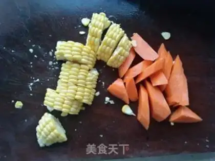 Make Carrot corn. Scrawny silver ear soup step 2