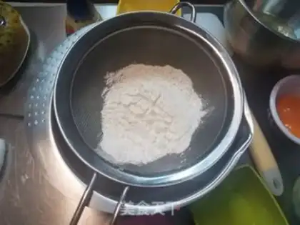 Make Pick up the cupcakes step 3
