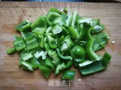 Make Pyramid fried chicken step 1