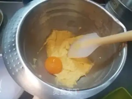 Make Pick up the cupcakes step 6