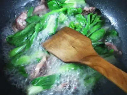 Make The gravy gravy for chicken legs step 6