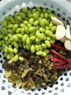 Make Sour soybeans step 0